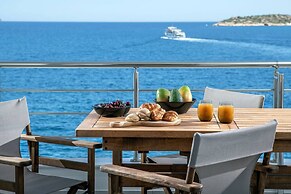 La Vista Apt - Steps to the Beach