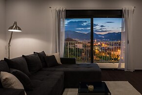 Villa Salt - 8 2 Heated Pool Trogir Near Beach