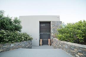 Sea View 6 Bedroom Villa With a Heated Pool