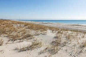 Blount Cottage 5 Bedroom Home by RedAwning