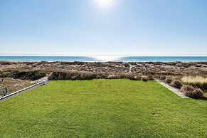 Blount Cottage 5 Bedroom Home by RedAwning