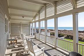 Blount Cottage 5 Bedroom Home by RedAwning