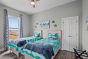 Straits Serenity 3 Bedroom Home by RedAwning