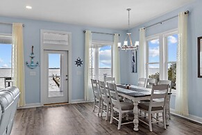 Straits Serenity 3 Bedroom Home by RedAwning