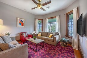 Historic Roe Parker 1 Bedroom Home by RedAwning