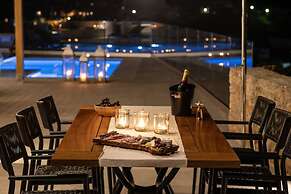 Blue Senses Villa Anemos Next to the Beach Heated Pool