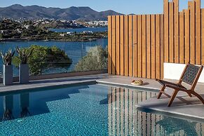 Blue Senses Villa Anemos Next to the Beach Heated Pool