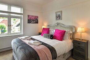 Just Stay Wales - Highmead House