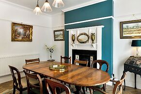 Just Stay Wales - Highmead House