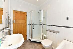 Just Stay Wales - Highmead House