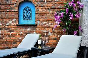 Just Stay Wales - Highmead House