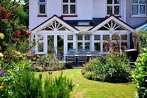 Just Stay Wales - Highmead House