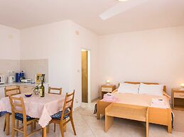 Apartments Miljan Popovic - Studio Apartment With Terrace