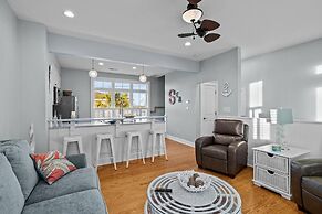 Sea Escape 3 Bedroom Townhouse by RedAwning