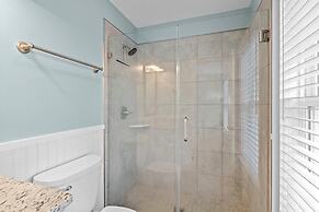 Sea Escape 3 Bedroom Townhouse by RedAwning