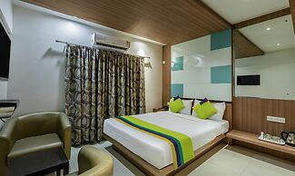 Treebo Hiland Suites