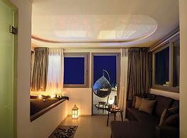 Tatakis Design Hotel, Fira