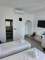 Tatakis Design Hotel, Fira