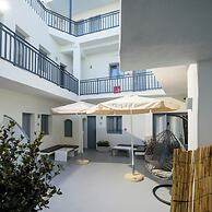 Tatakis Design Hotel, Fira