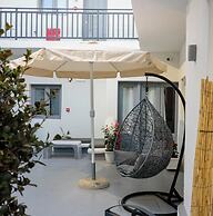 Tatakis Design Hotel, Fira