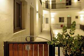 Tatakis Design Hotel, Fira
