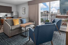 Homewood Suites By Hilton Charlotte Uptown First Ward