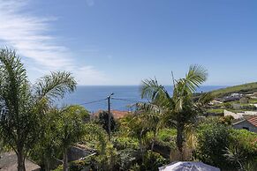 Pool, Garden and sea View - Villa Hibiscus
