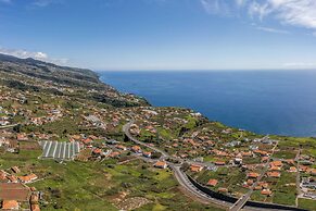 Pool, Garden and sea View - Villa Hibiscus