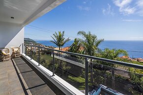 Pool, Garden and sea View - Villa Hibiscus