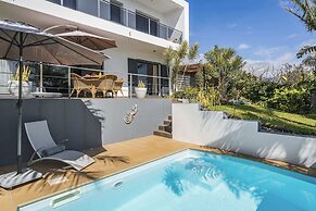 Pool, Garden and sea View - Villa Hibiscus