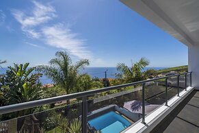 Pool, Garden and sea View - Villa Hibiscus