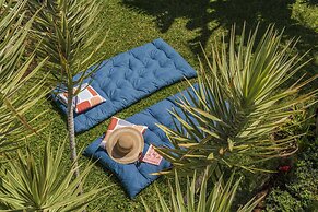 Pool, Garden and sea View - Villa Hibiscus