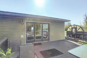 Lakefront Fairbanks Home w/ Private Beach!