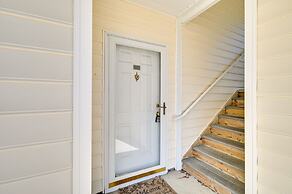 Myrtle Beach Condo w/ Pool: Near Golf & Mall!