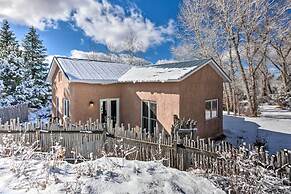 Unique Casita w/ Kiva Fireplace: 11 Mi to Taos Ski