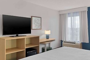 Spark by Hilton Newcomerstown