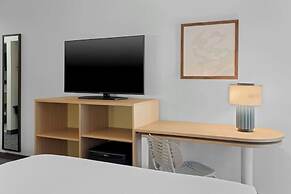 Spark by Hilton Newcomerstown