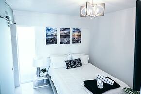 Dolphin Suites