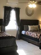 Naomi Bed & Breakfast