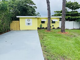 1 Bedroom Studio Cottage Patio Grill Firepit Parking