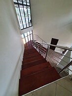 Zambezi Riverside Accommodation