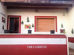Tobia's House