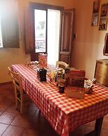 Tobia's House