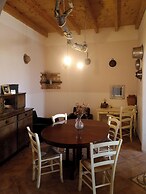 Tobia's House