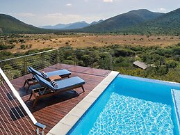 Babohi at Qwabi Private Game Reserve