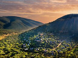 Babohi at Qwabi Private Game Reserve