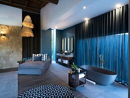 Babohi at Qwabi Private Game Reserve