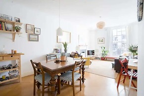 Bright & Stylish 1BD Flat - Temple Bar