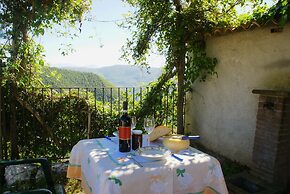 Holiday Home in Sellano With Private Pool