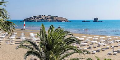 Gattarella Family Resort - Seaside Rooms and Suites with Premium Half-